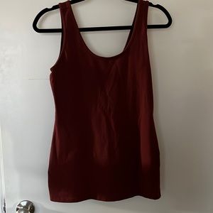 Maurice’s plain tank top - size medium, Maroon